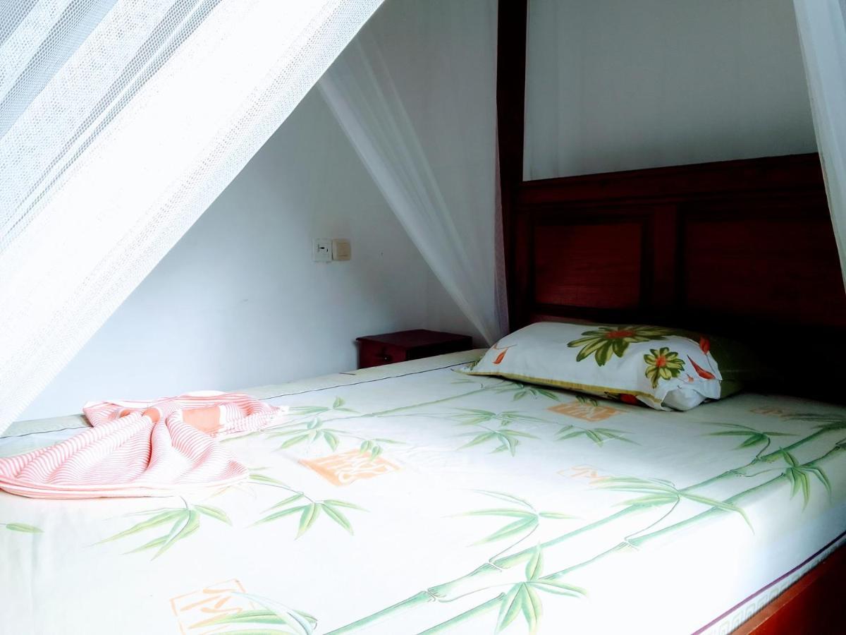 Ceylonia Guest Hotel Weligama Bagian luar foto